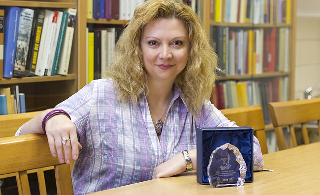 Doc. Mgr. Marie Šedivá Koldinská, Ph.D., působí jako historička v Ústavu českých dějin FF UK