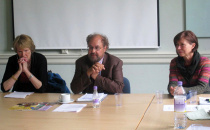 Zleva: profesorka Margaret McMillan, Dr. Paul Flather (tajemnik Europaea) a profesorka Lenka Rovná během diskuse