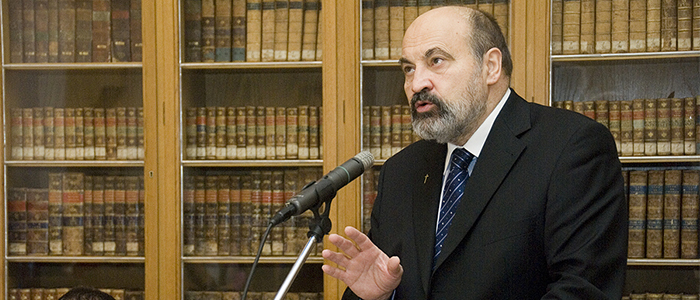 Profesor Tomáš Halík vystoupil na fóru Dialog o duši Evropy ve Vlasteneckém sále 15. listopadu 2013