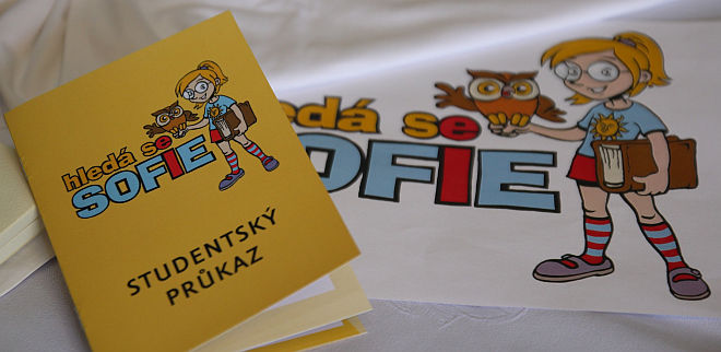 Studentský průkaz i trička malých účastníků nesou motiv dívčí postavy Sofie