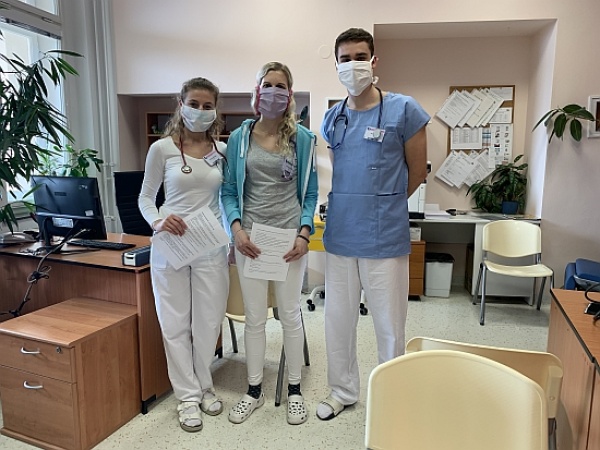 Barbora Jalůvková and Jakub Heřman of the Third Faculty and Veronika Špůrková of the First Faculty of Medicine.