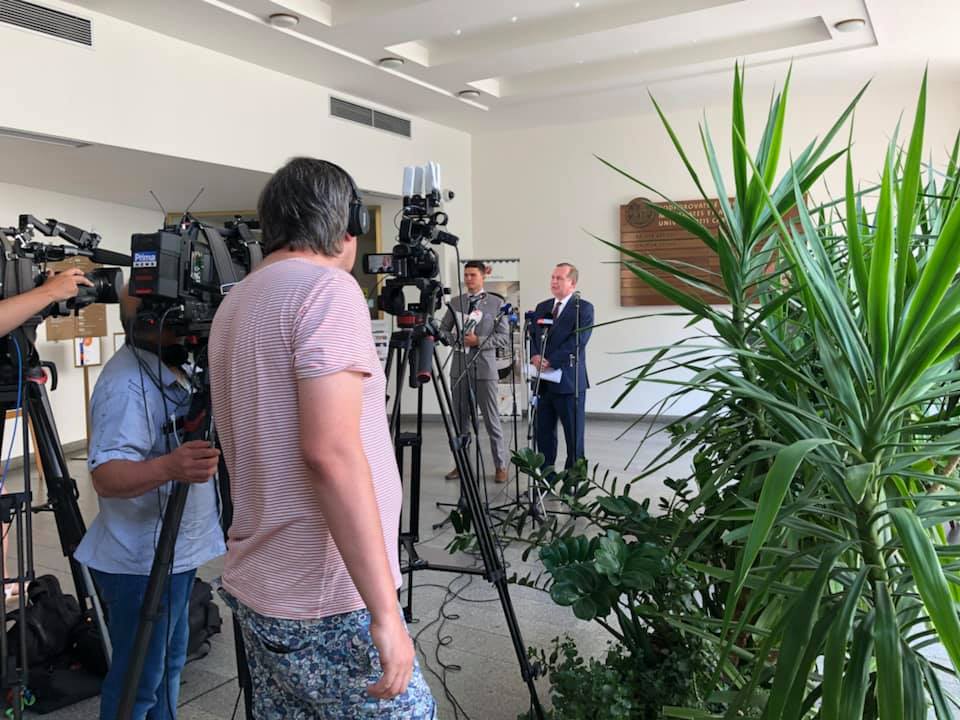 Rector Tomáš Zima speaks to reporters on Monday, August 17, 2020, about a new test for Covid-19 jointly produced by a team at Charles University.